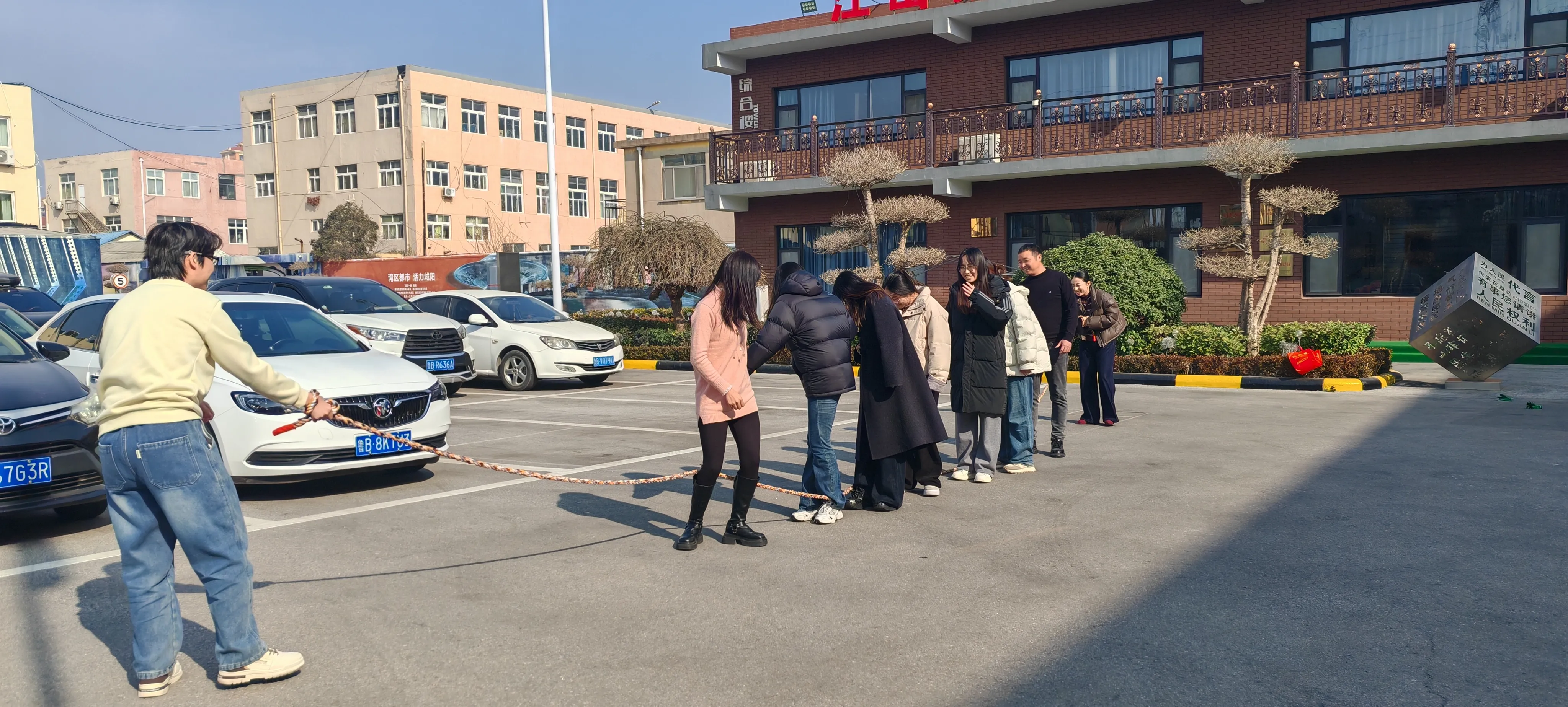 Team Spirit svæver i JOJO Pack