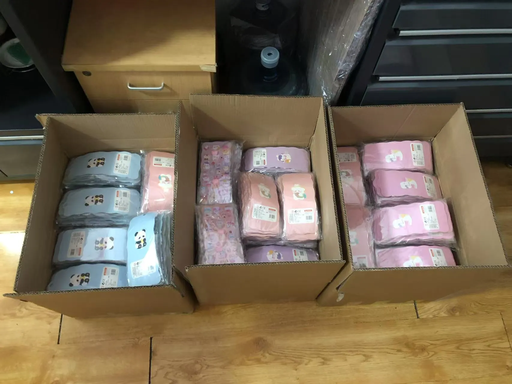 Kan du lide numseformede klistermærker, der kan klemmes?